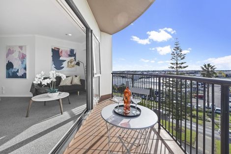 Photo of property in The Rennaissance, 4g/18 Ronwood Avenue, Manukau, Auckland, 2104