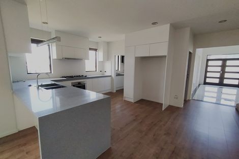 Photo of property in 14 Golden Morning Drive, Albany Heights, Auckland, 0632