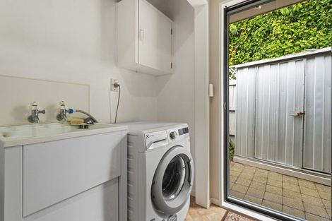 Photo of property in 14b Esmeralda Street, Welcome Bay, Tauranga, 3112