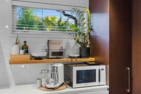 Photo of property in 31 Rauparaha Street, Waikanae Beach, Waikanae, 5036