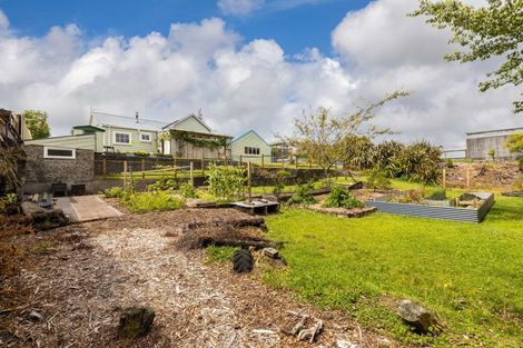 Photo of property in 22 Cutfield Street, Inglewood, 4330