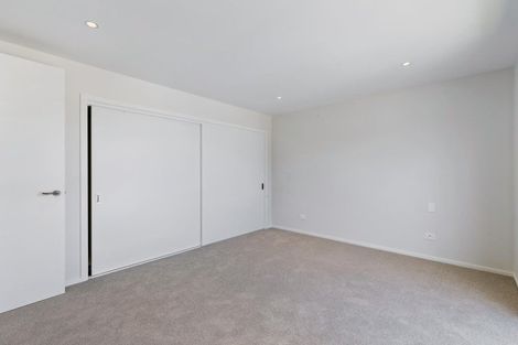 Photo of property in 6 Red Deer Rise, Kelvin Heights, Queenstown, 9300