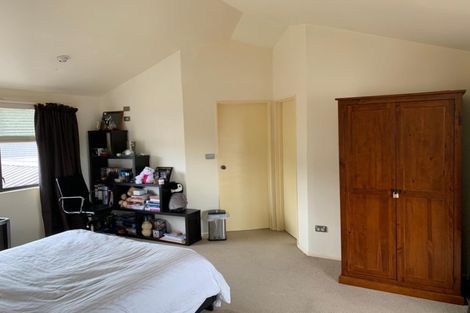 Photo of property in 72 Branch Road, Highlands Park, New Plymouth, 4312