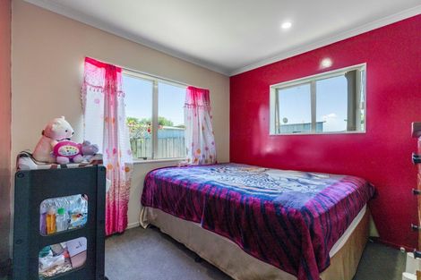 Photo of property in 1/36a Kenderdine Road, Papatoetoe, Auckland, 2025