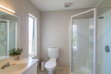 Photo of property in 25 Hadleigh Court, Paraparaumu, 5032