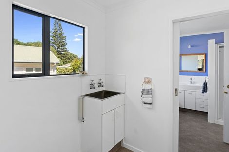 Photo of property in 4 The Avenue, Otaki Beach, Otaki, 5512