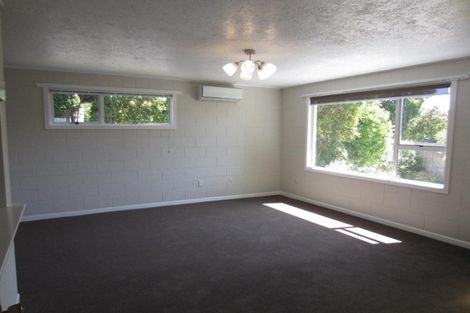 Photo of property in 1/26 Camberwell Place, Avonhead, Christchurch, 8042