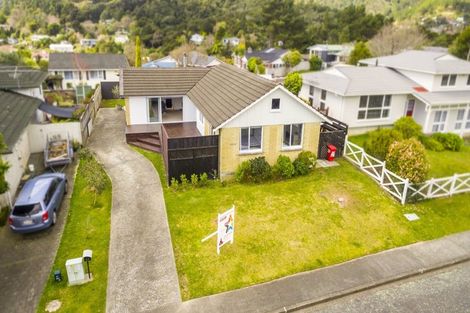 Photo of property in 23 Sunbrae Drive, Silverstream, Upper Hutt, 5019