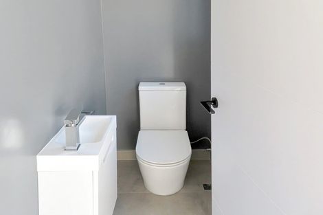 Photo of property in 7 John Reynolds Square, Hutt Central, Lower Hutt, 5010