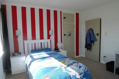 Photo of property in 8 Dale Road, Raumati South, Paraparaumu, 5032