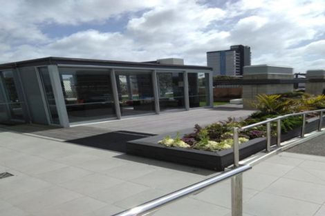 Photo of property in Sentinel Apartments, 1705/3 Northcroft Street, Takapuna, Auckland, 0622