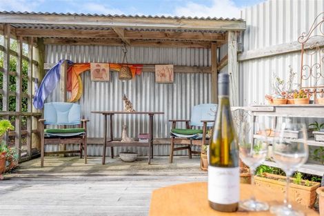 Photo of property in 18 Paetawa Road, Peka Peka, Waikanae, 5391