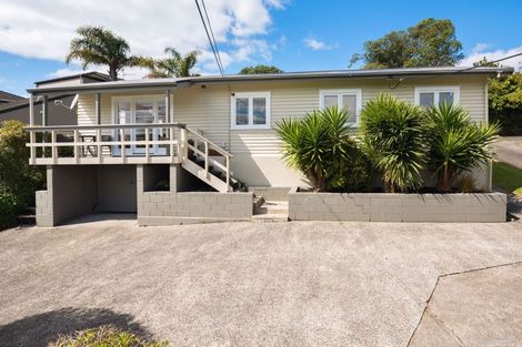 Photo of property in 1/50 Glencoe Road, Browns Bay, Auckland, 0630