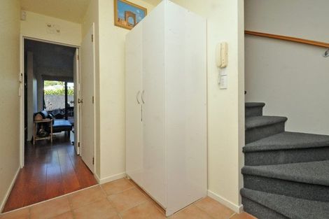 Photo of property in 9/70 Fernhill Way, Oteha, Auckland, 0632