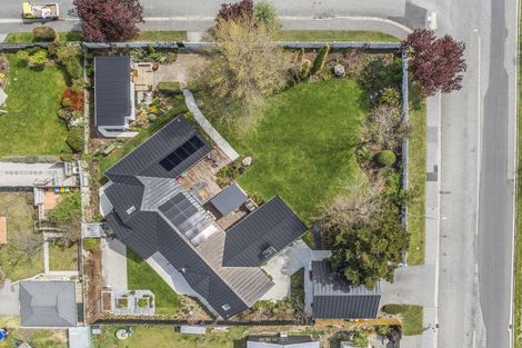 Photo of property in 60 Neplusultra Street, Cromwell, 9310