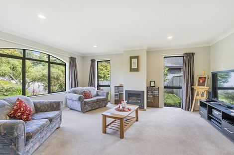 Photo of property in 7 Jeannie Way, Waikanae Beach, Waikanae, 5036