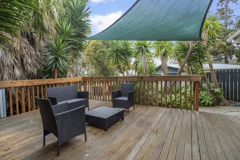 Photo of property in 114b Pooks Road, Ranui, Auckland, 0612