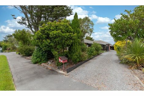 Photo of property in 64 Niven Street, Avondale, Christchurch, 8061
