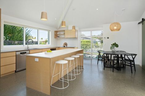 Photo of property in 12 Ward Street, Springlands, Blenheim, 7201