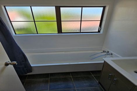 Photo of property in 57 Gills Road, Bucklands Beach, Auckland, 2014