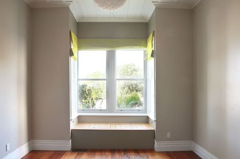 Photo of property in 1/70 Princes Street, Northcote Point, Auckland, 0627