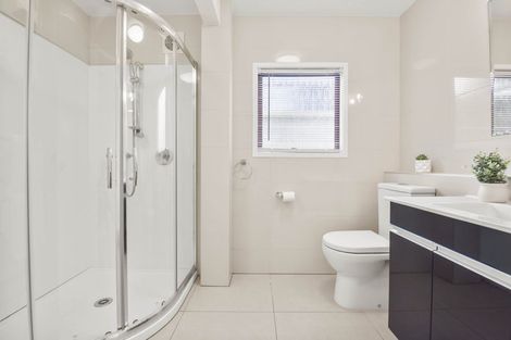 Photo of property in 12 Everard Avenue, Army Bay, Whangaparaoa, 0930