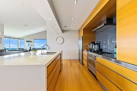 Photo of property in 128 Glenstrae Road, Redcliffs, Christchurch, 8081