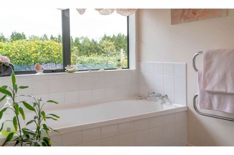 Photo of property in 91g Kemp Road, Kerikeri, 0230