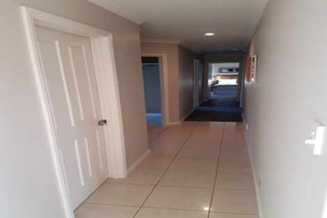 Photo of property in 15 Felicitas Grove, Aidanfield, Christchurch, 8025