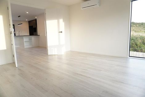 Photo of property in 24a Crestview Rise, Papakura, 2110