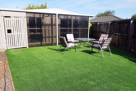 Photo of property in 13 Broadbent Street, Riccarton, Christchurch, 8041