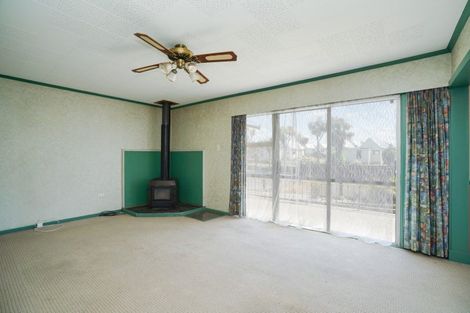 Photo of property in 63 Stirrat Street, Kingswell, Invercargill, 9812