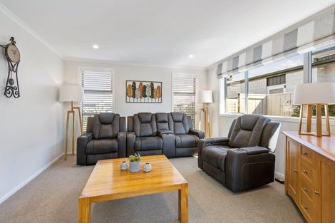 Photo of property in 55 Harding Drive, Papamoa Beach, Papamoa, 3118