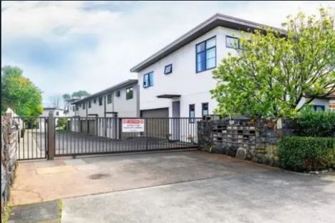 Photo of property in 9/42 Holly Street, Avondale, Auckland, 1026