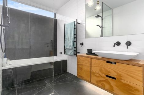 Photo of property in 11a Norma Avenue, Te Atatu South, Auckland, 0610