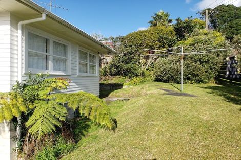 Photo of property in 1 Aotearoa Terrace, Murrays Bay, Auckland, 0630