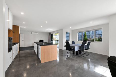 Photo of property in 61 Cyrus Street, Whalers Gate, New Plymouth, 4310