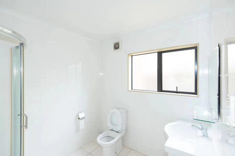 Photo of property in 19e Gloucester Road, Manurewa, Auckland, 2102