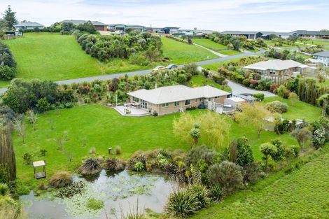 Photo of property in 22 Seascape Crescent, Waipu, 0582