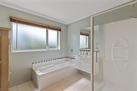 Photo of property in 40 Country Palms Drive, Halswell, Christchurch, 8025