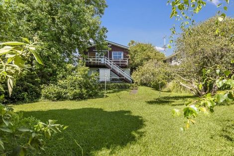 Photo of property in 2/111 Eskdale Road, Birkdale, Auckland, 0626