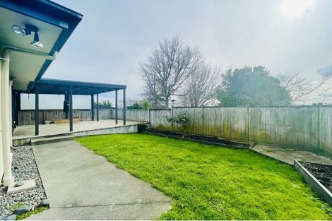 Photo of property in 70a Hobsonville Road, West Harbour, Auckland, 0618