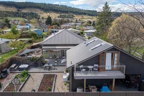 Photo of property in 15 Blyth Street, Clyde, 9330