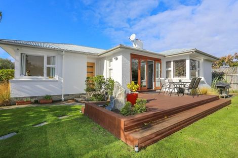Photo of property in 2/3 Lynfield Avenue, Ilam, Christchurch, 8041