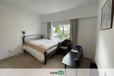 Photo of property in 1/37 Eversleigh Road, Belmont, Auckland, 0622