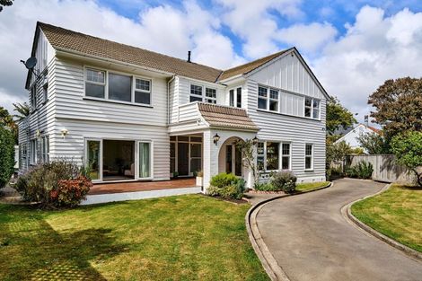 Photo of property in 8 Saint Andrews Grove, Boulcott, Lower Hutt, 5010