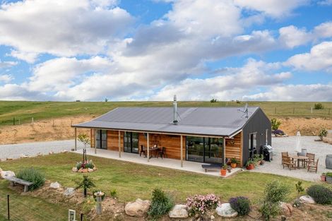 Photo of property in 25 Scrubby Gully Road, Waikerikeri, Alexandra, 9393