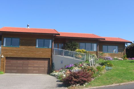 Photo of property in 194 Centennial Drive, Whitianga, 3510