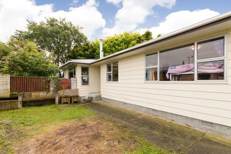 Photo of property in 124 Tremaine Avenue, Westbrook, Palmerston North, 4412