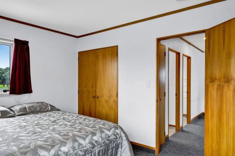 Photo of property in 11 Dieffenbach Street, Opunake, 4616